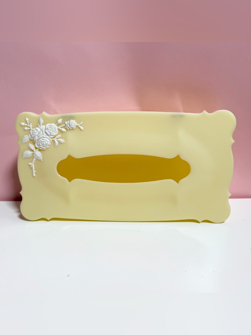 Vintage retro Victorian yellow rose tissue box holder cover